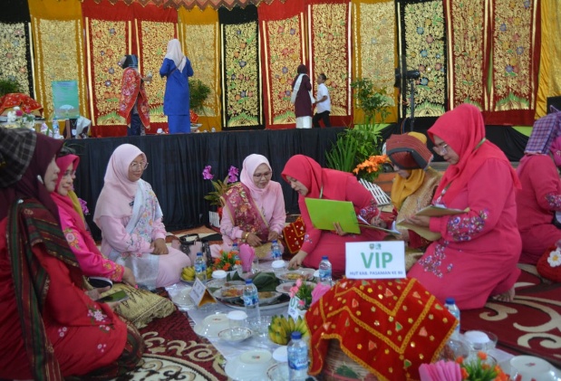 Menghadiri agenda kegiatan Pemerintah Daerah Kabupaten Pasaman